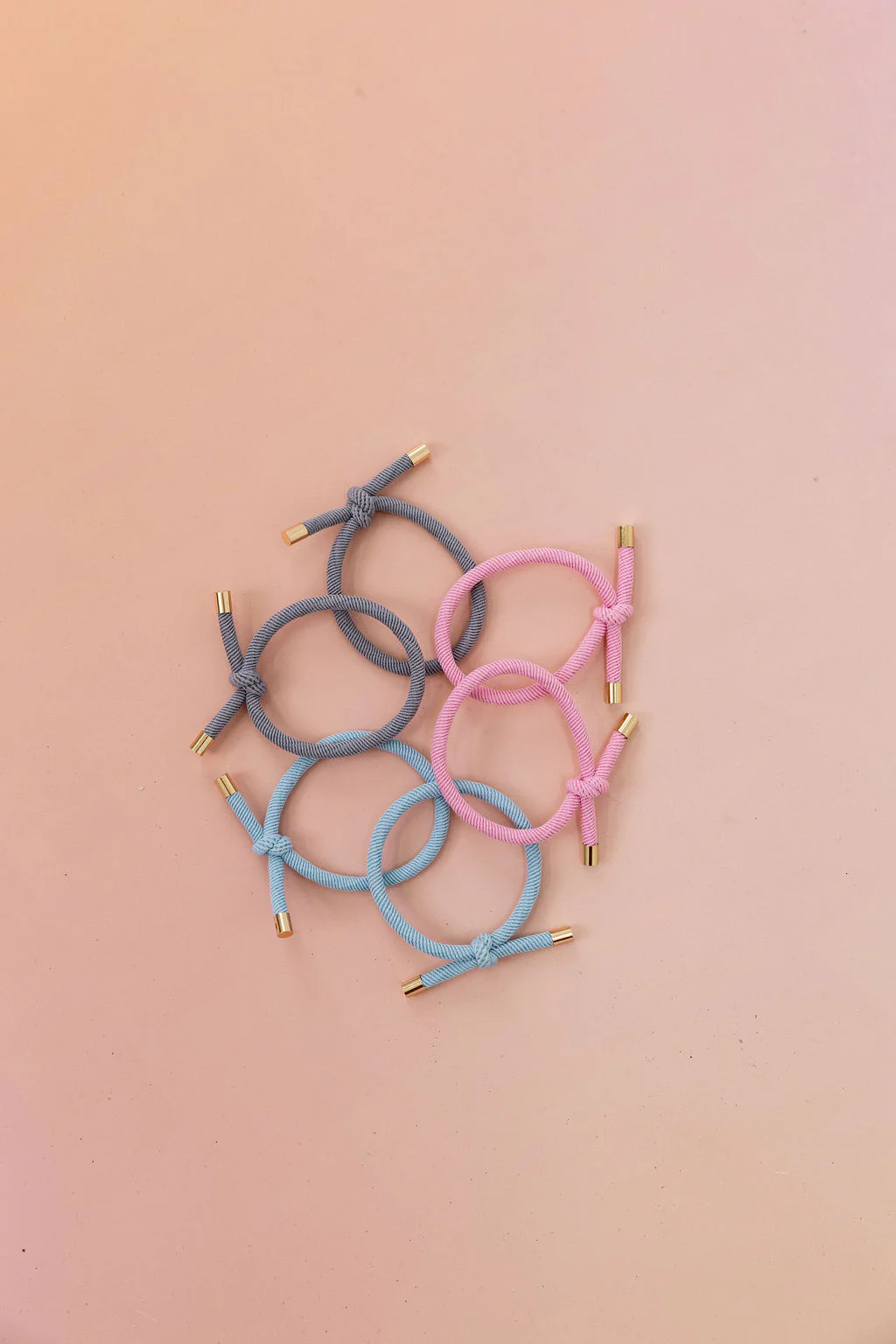 6 Pack Hair Ties in Pastel - Image 4