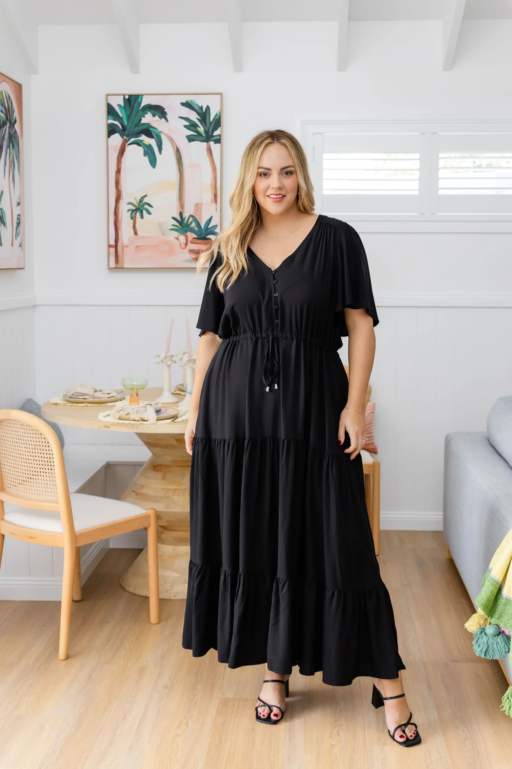 Bonnie Maxi Dress in Black - Image 17