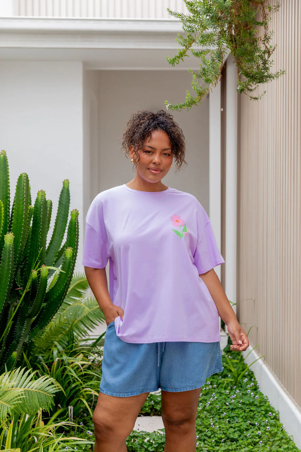 Choose Kindness Tee in Pastel Lilac - Image 5