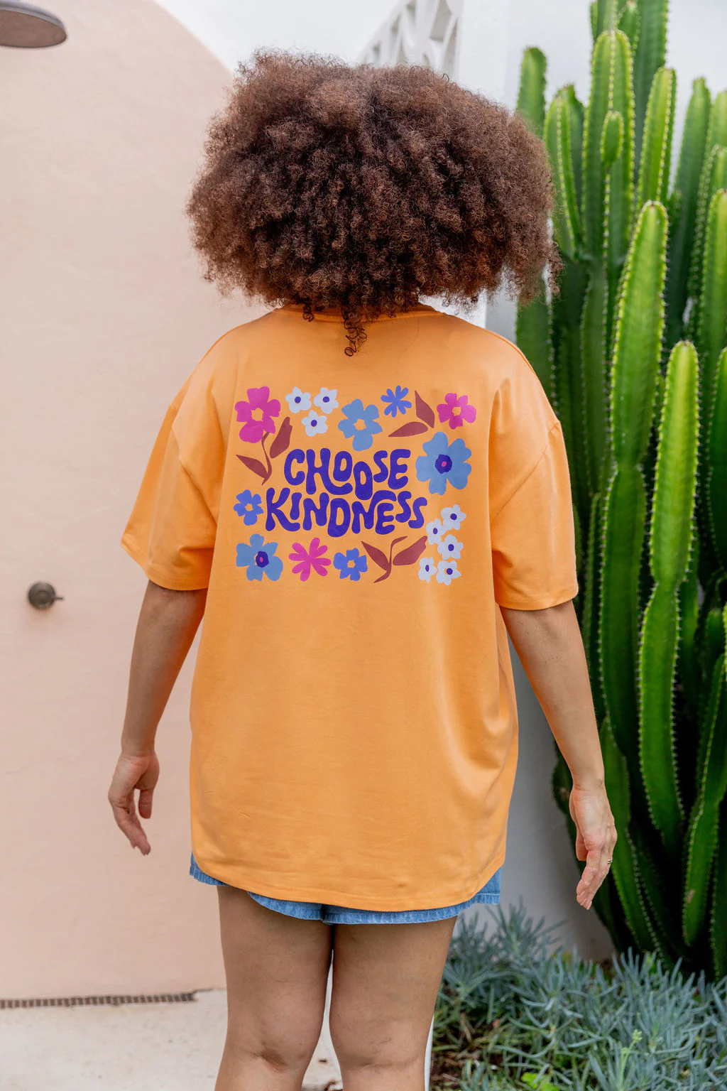 Choose Kindness Tee in Peach - Image 16