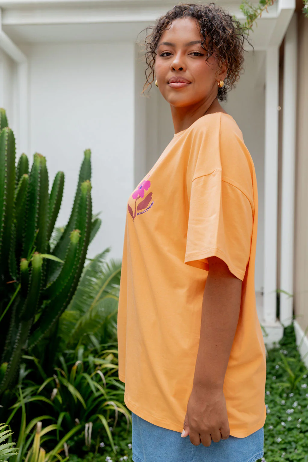Choose Kindness Tee in Peach - Image 31