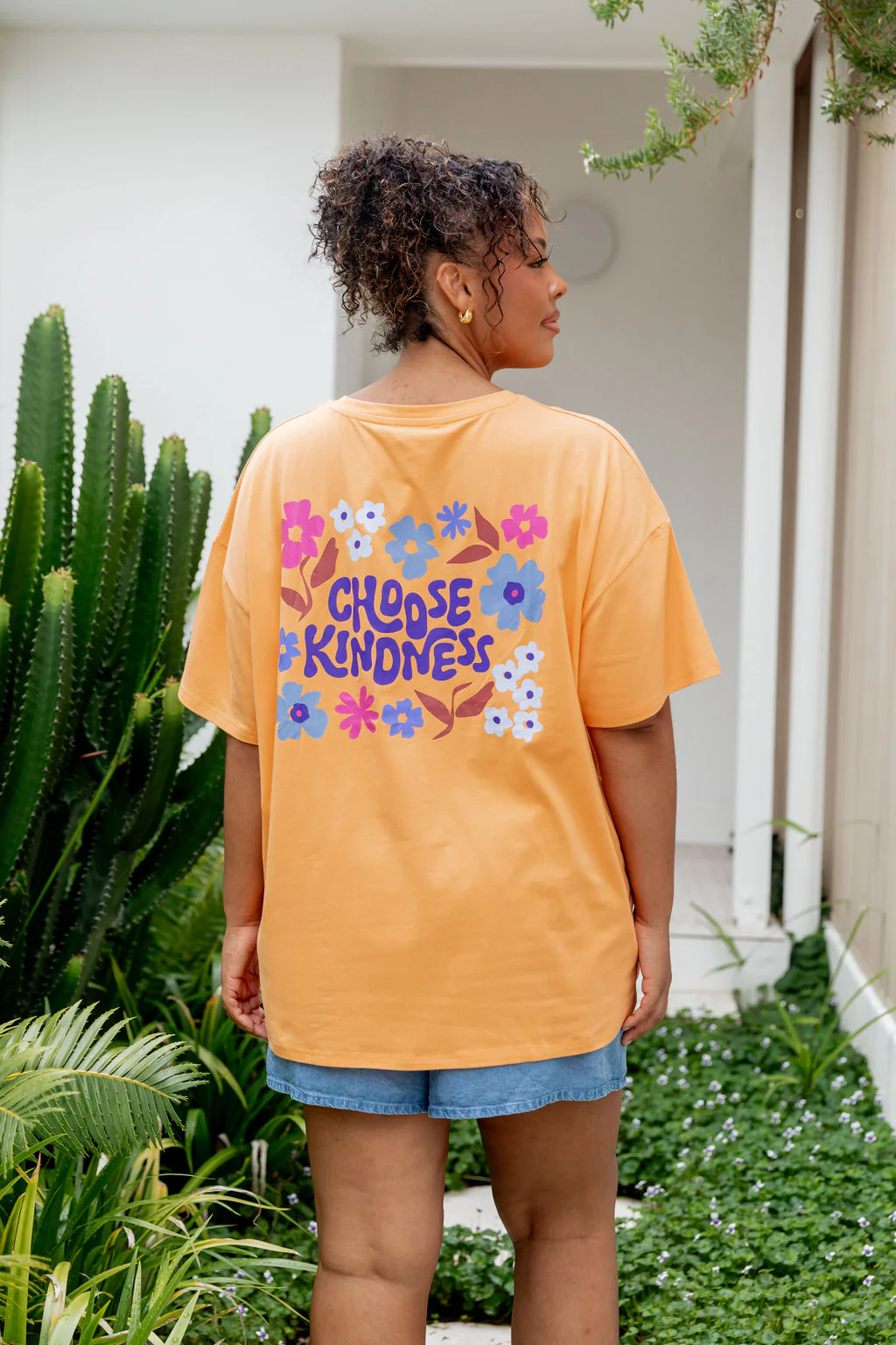 Choose Kindness Tee in Peach - Image 36