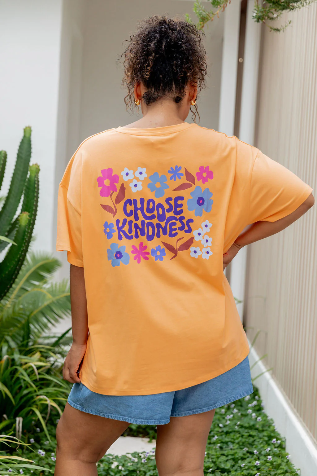 Choose Kindness Tee in Peach - Image 38