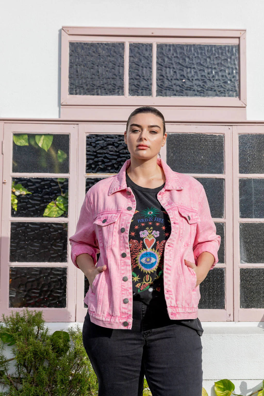 Hayden Boyfriend Denim Jacket in Pink Wash - Image 5