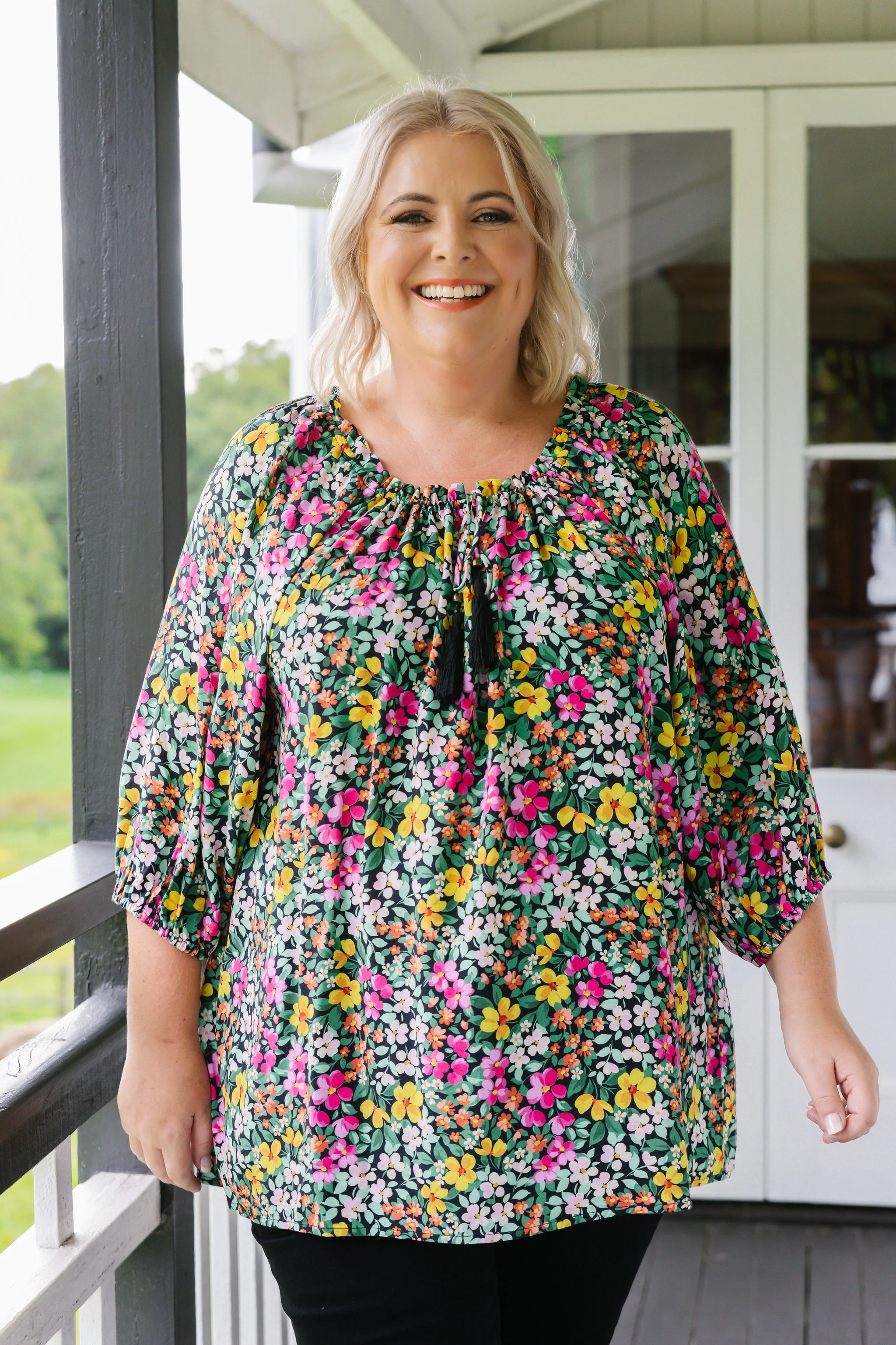 Martina Blouse in Garden Stroll - Image 4