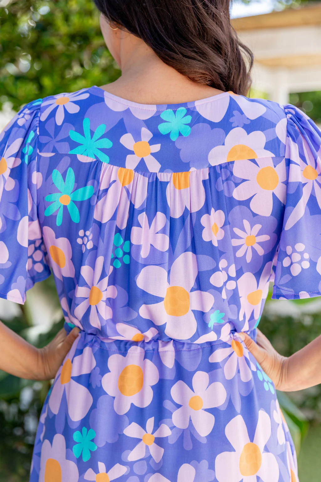 Bonnie Dress in Lilac Daisies - Image 17