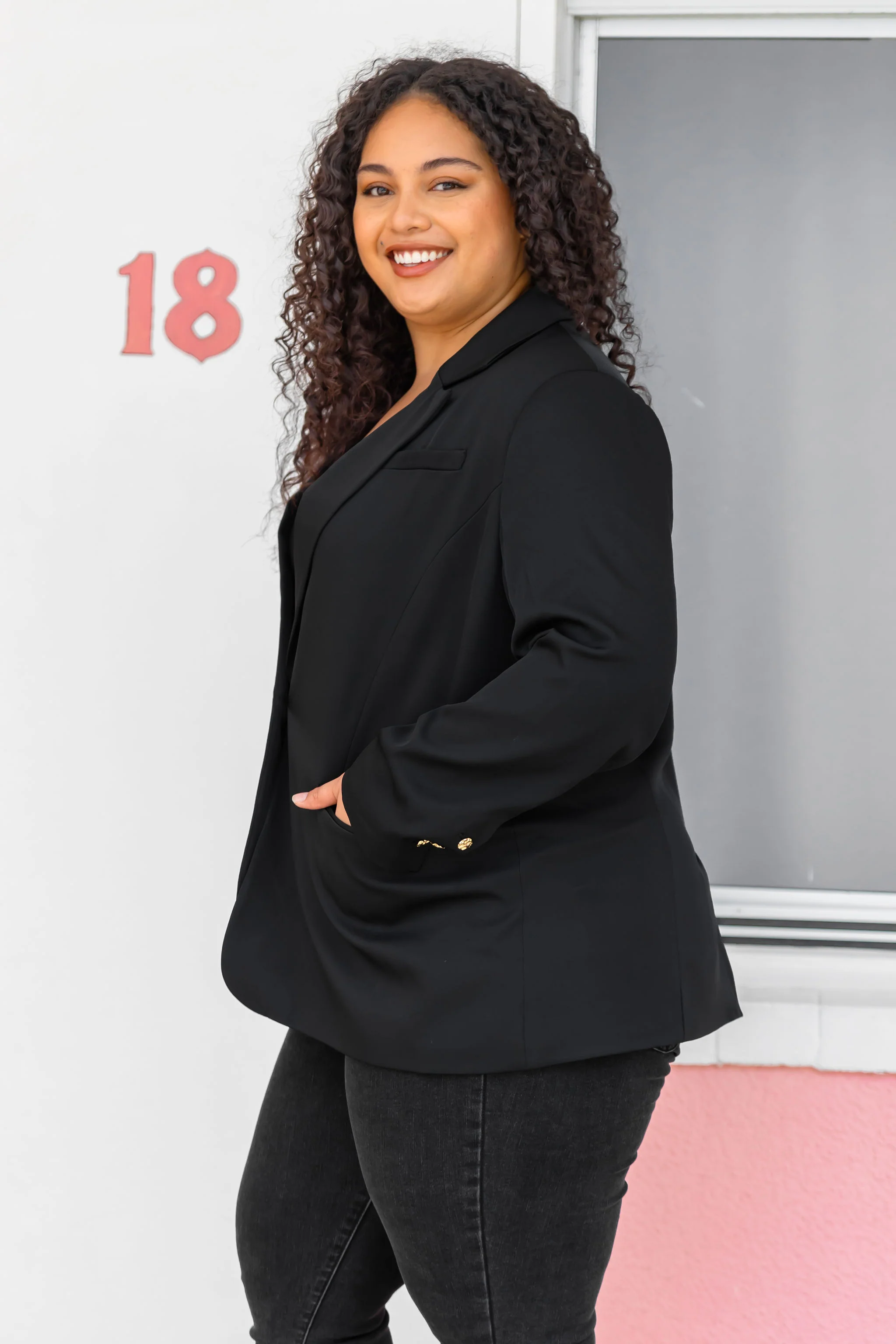 Myles Blazer in Black - Image 8