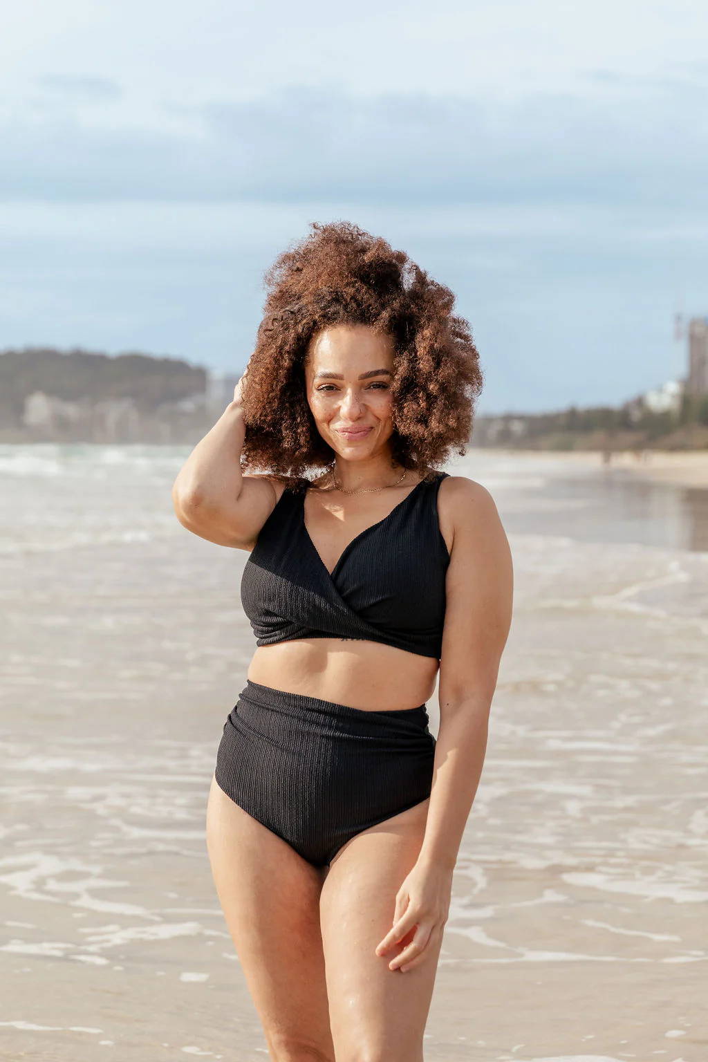 Miami Bikini Pants in Black - Image 28