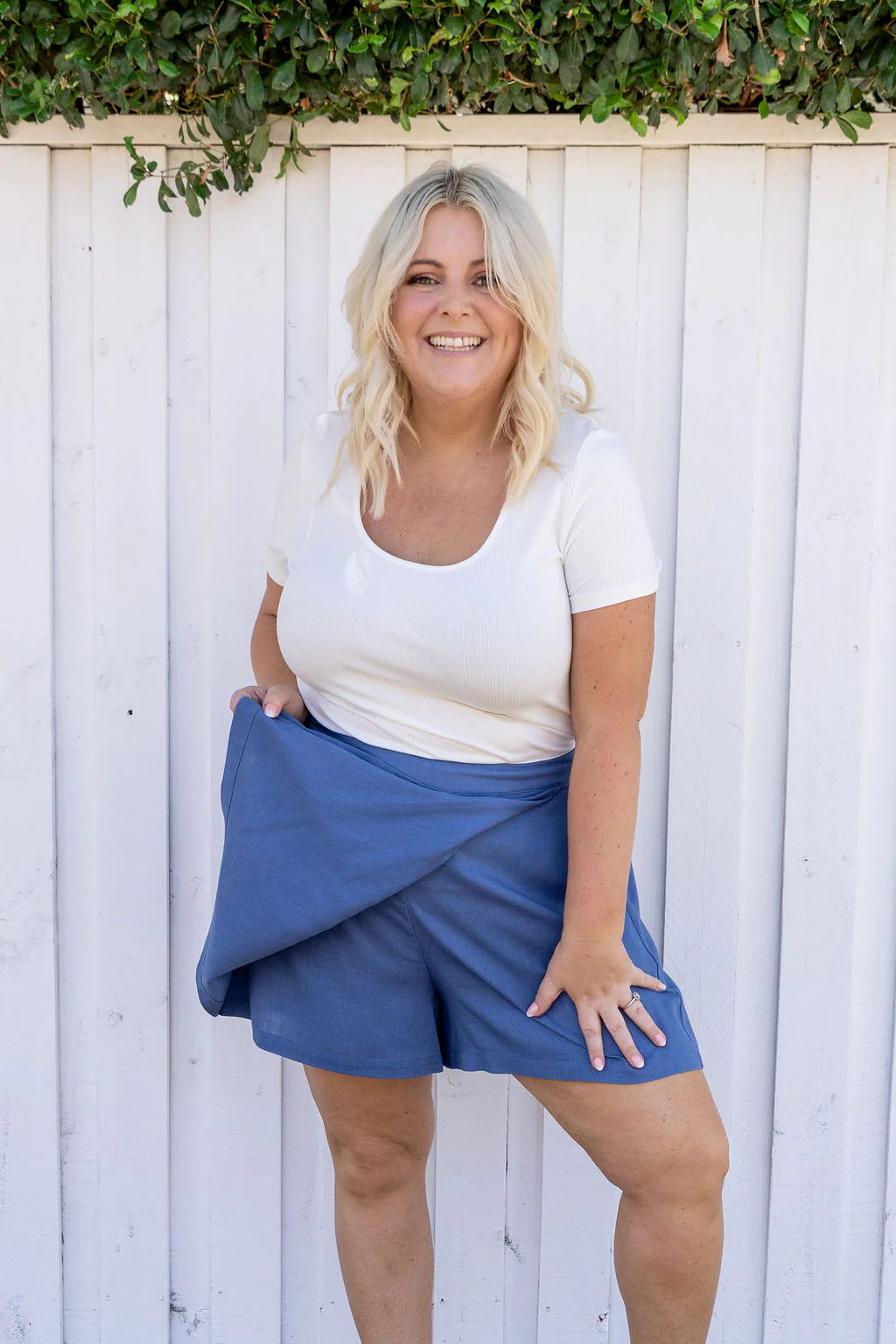 Samara Linen Blend Skort in Denim Blue - Image 2