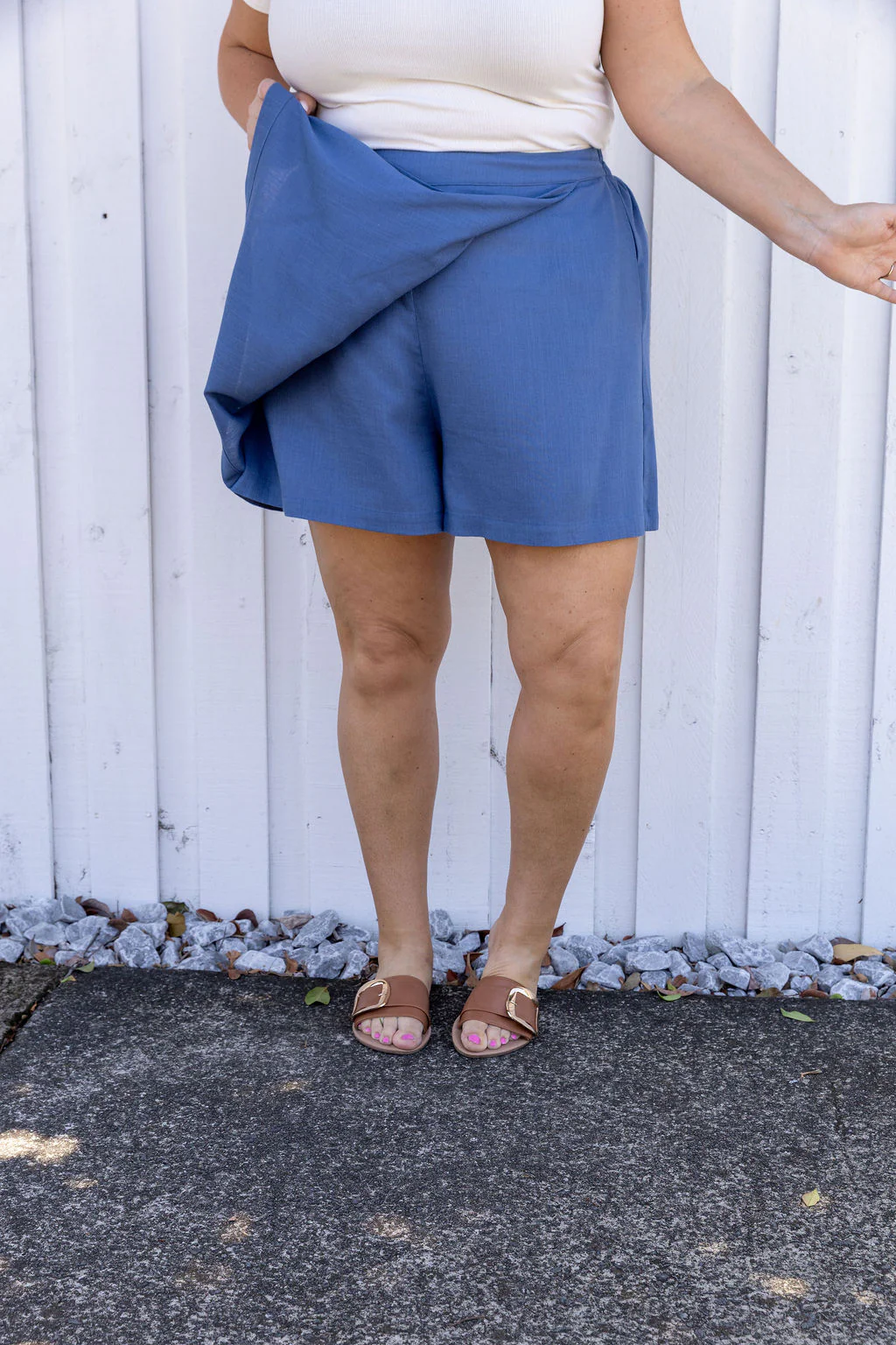 Samara Linen Blend Skort in Denim Blue - Image 5