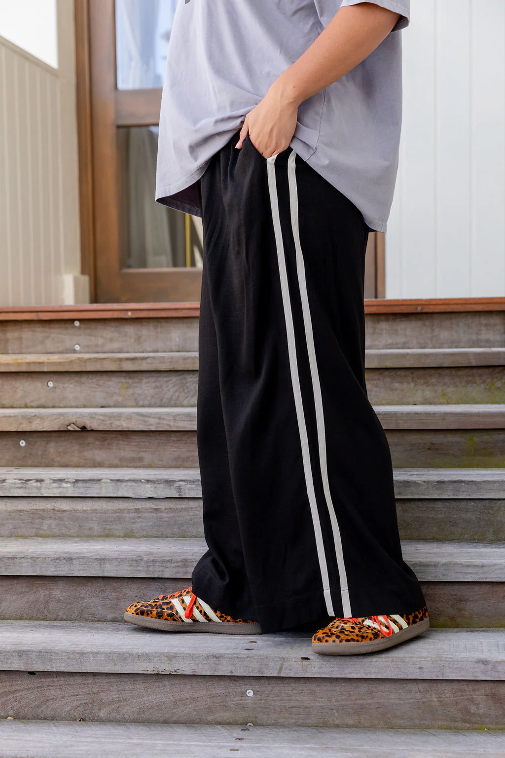 Side Stripe Linen Blend Pants in Black/Cream - Image 7